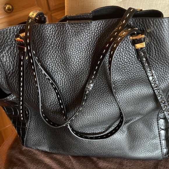 Michael Kors Collection carry-all tote - Picture 3 of 9